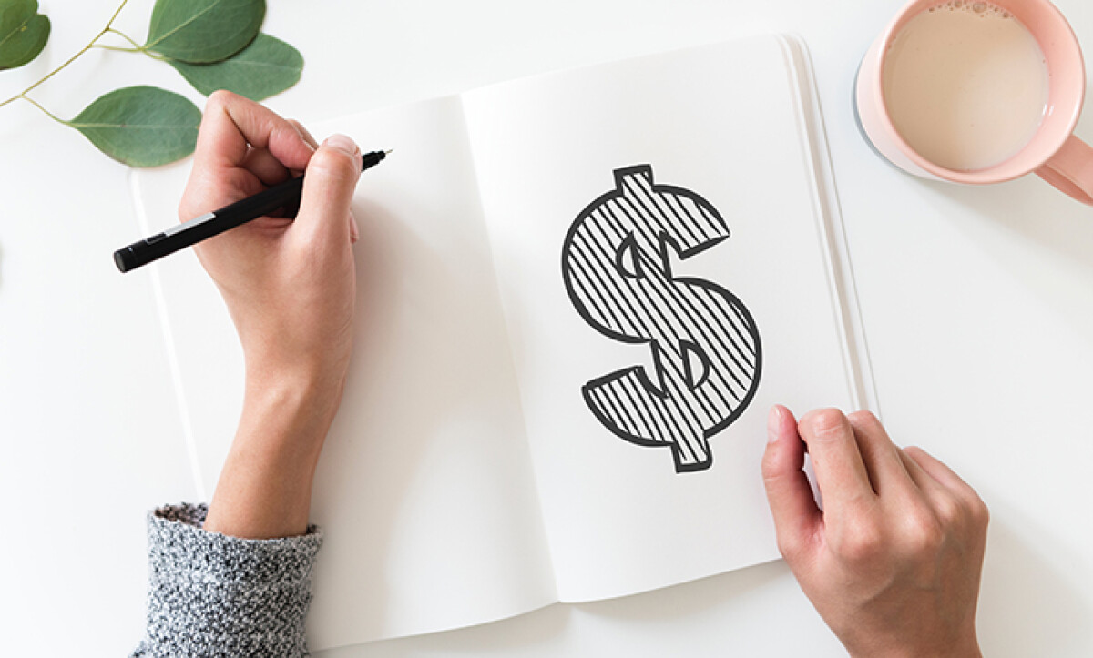 Setting new year resolutions to save money